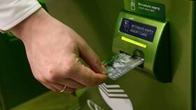Что значит перевыпустить карту Сбербанка в Мосхозторг